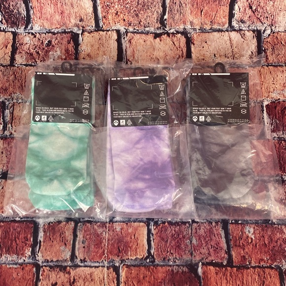 ALIENLABS LOGO TOE DYE SOCKS - Set of 3 Pairs - Picture 2 of 5
